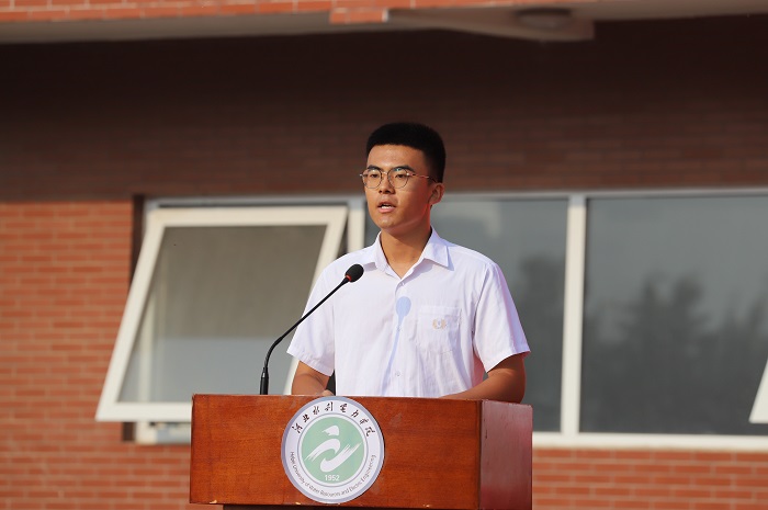 IMG_2635.JPG IMG_2635.JPG